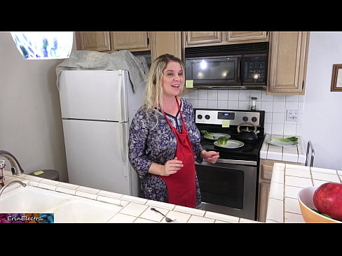 ❤️ Stepmom milking him in the kitchen before his date. ❤ Anal porn at en-gb.desixxxtube.ru ❤